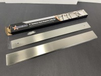 17.75" Stainless Steel Magnetic Knife Bar
