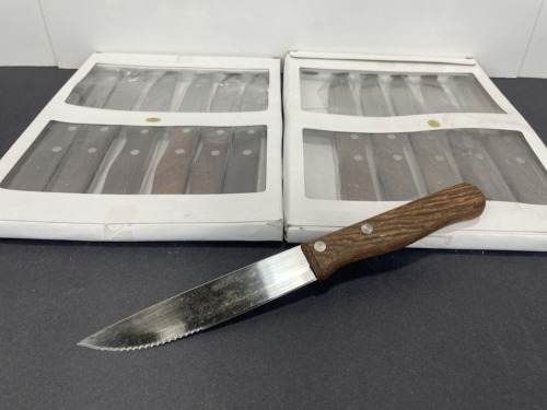 Pointed Tip Steak Knives - Lot of 12