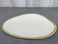 11.5" White Terrastone Platters - Lot of 12