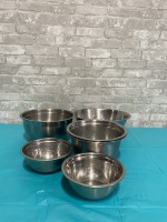 Lot of Stainless Steel Bowls (6 Pieces)