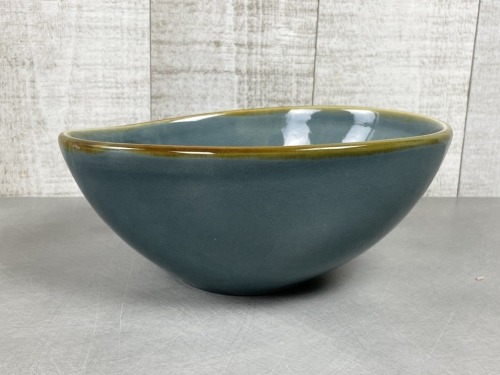 8.5" Terrastone 35oz Blue Porcelain Bowls, Arcoroc FJ352 - Lot of 12