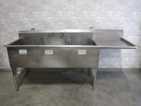 86.5" Heavy Duty 3 Compartment Sink, 24" Right Hand Drainboard
