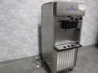 Electrofreeze SL500-132 Soft Serve Twin Twist Ice Cream Machine